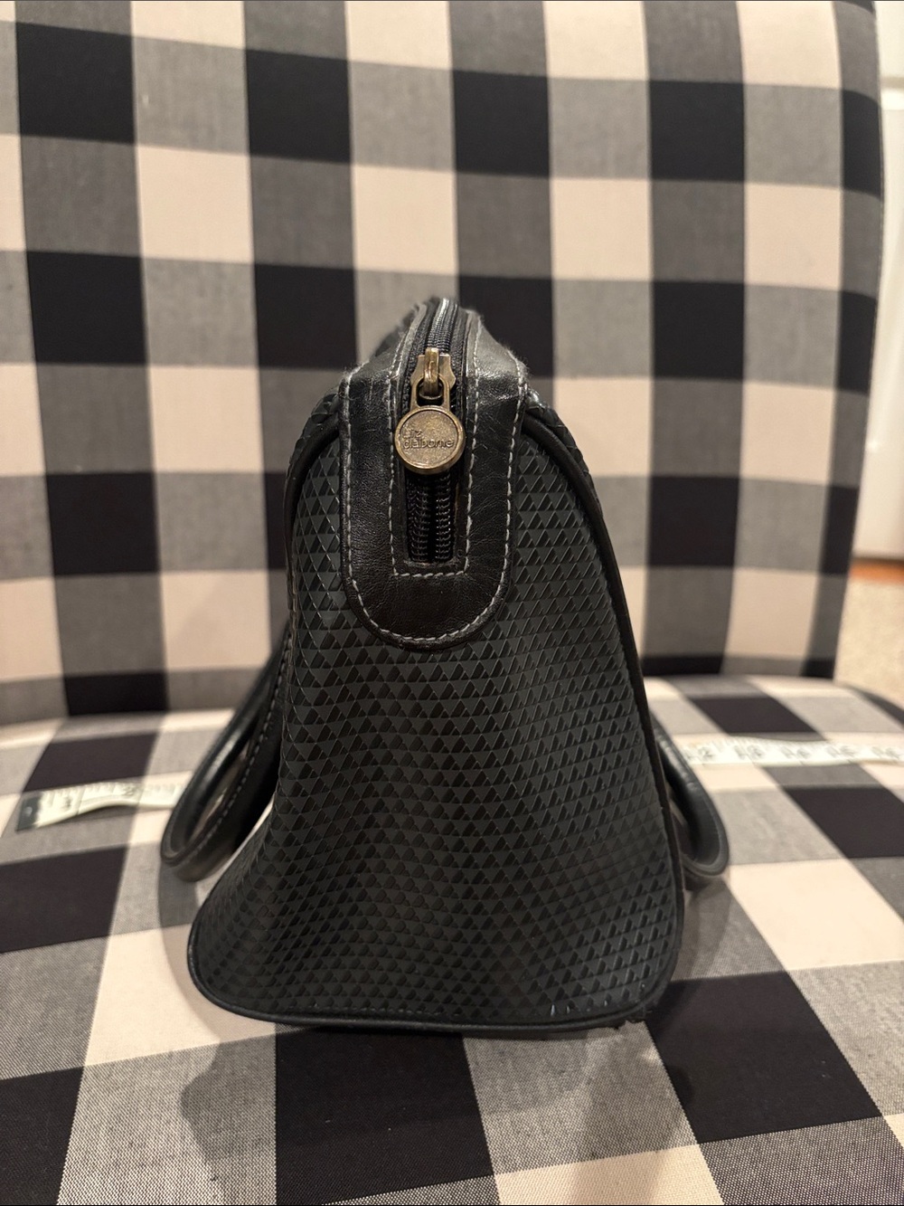 Liz Claiborne vintage Black Textured Satchel Handbag - Picture 3 of 4